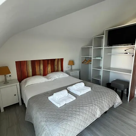 Yey Baleal 3* Ferrel (Leiria)